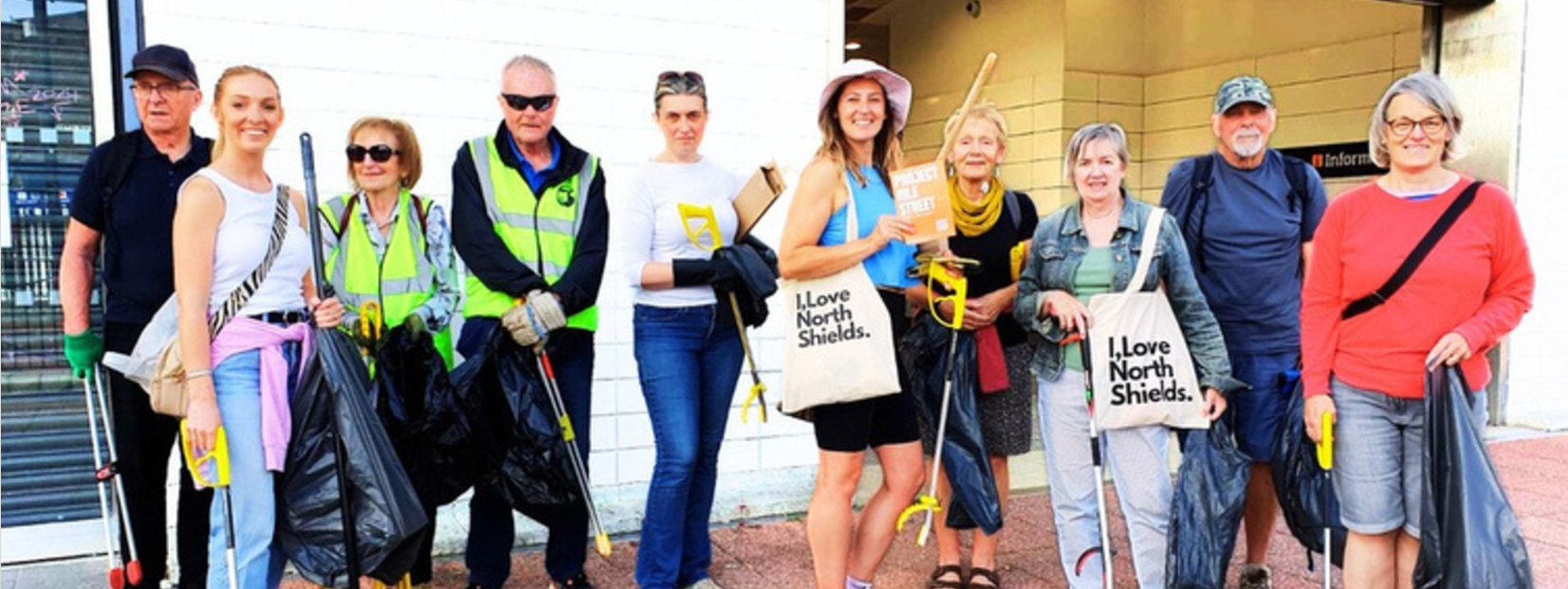 Nile Street litter pick August 2024