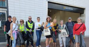 Project Nile Street litter picking August 2024